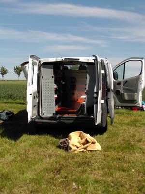 � N. Kloth 2004
