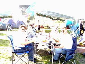 � N. Kloth 2004