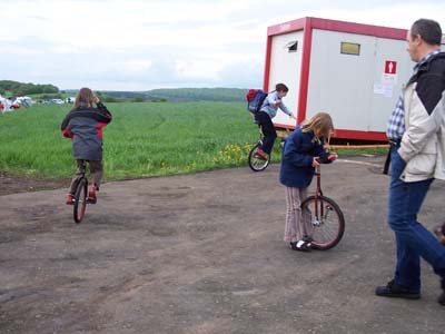 � N. Kloth 2005