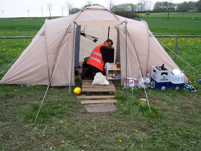 � N. Kloth 2005