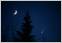 © P. Wienerroither; Hale-Bopp, 13.04.1997, Canon EOS + 100mm Obj., Stativ, 30 sec., 100 ASA Diafilm, aufgewertet durch Doppelbelichtung (Mond)